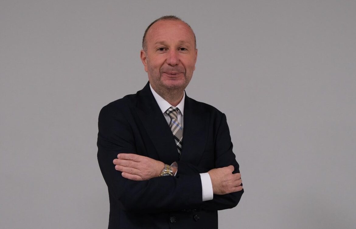 Özgür Ulupınar 29 Ekim Cumhuriyet bayramı mesajı karabukbulten